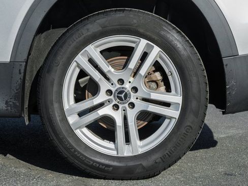 Certified 2023 Mercedes-Benz GLB 250 4MATIC image 19