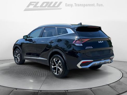 Used 2023 Kia Sportage EX AWD/4WD image 6
