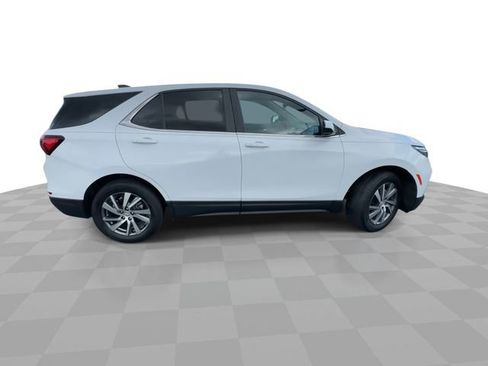 Used 2022 Chevrolet Equinox LT AWD/4WD image 9