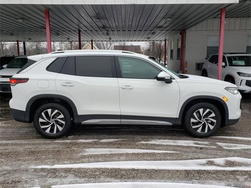 New 2026 Volkswagen Tiguan S image 2