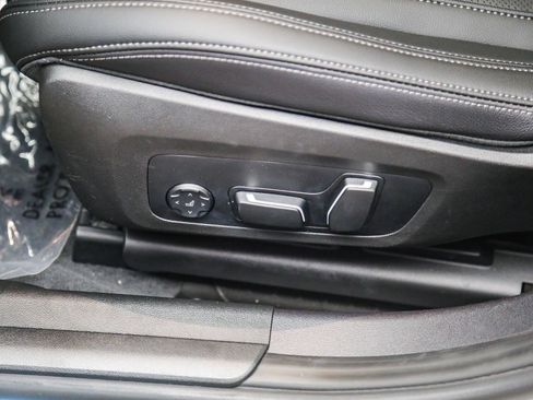 Used 2026 BMW 330i Sedan w/ Premium Package RWD image 22