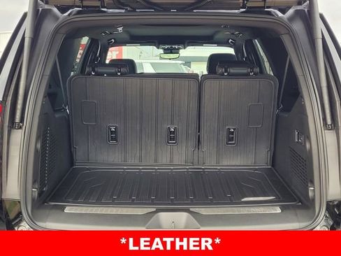 New 2026 GMC Yukon XL AT4 w/ AT4 Premium Package AWD/4WD image 9