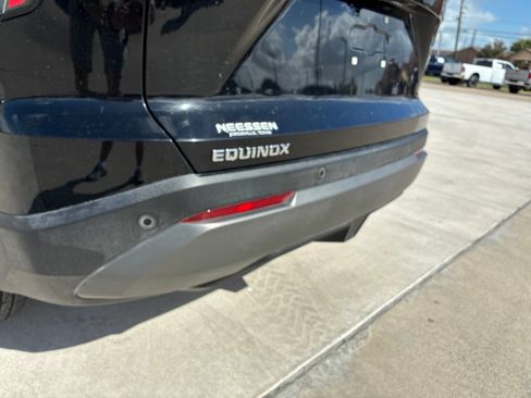 Used 2025 Chevrolet Equinox LT FWD image 33