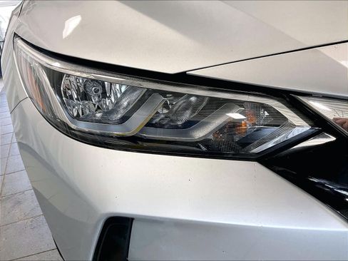 Used 2023 Nissan Sentra SV image 32