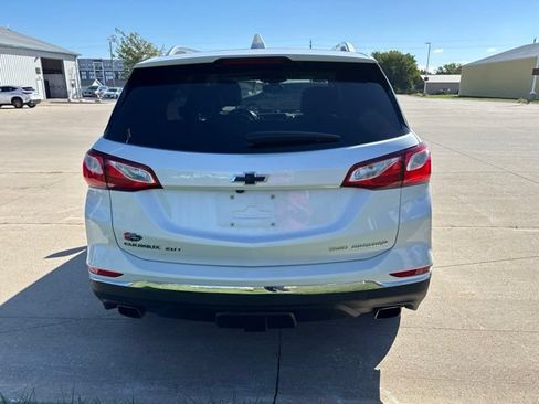 Used 2020 Chevrolet Equinox Premier AWD/4WD image 8