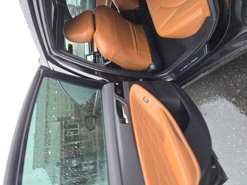 Used 2019 Toyota Avalon Limited image 11