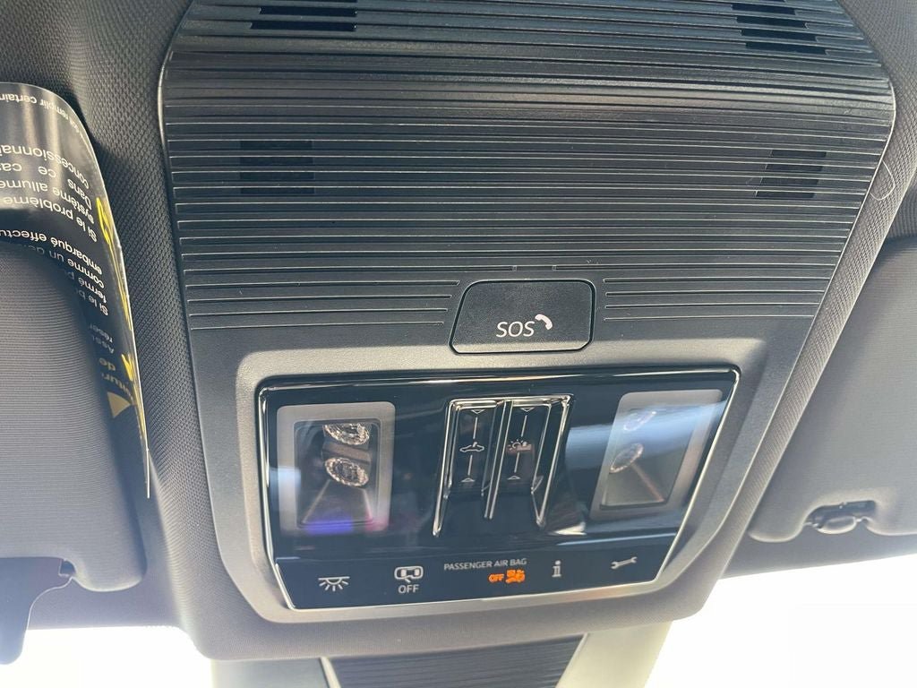 New 2026 Volkswagen Tiguan SE R-Line FWD image 23