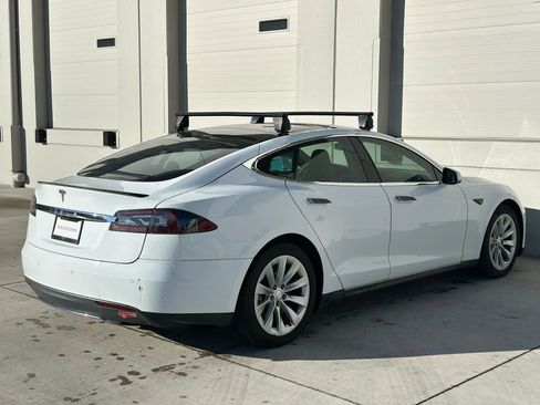 Used 2013 Tesla Model S image 5