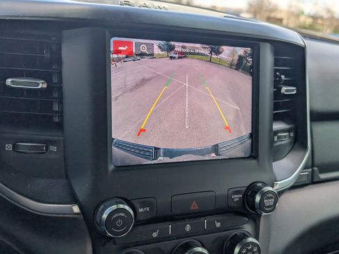 Used 2024 RAM 1500 Big Horn image 11