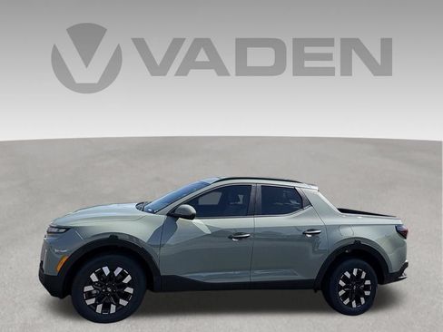 New 2027 Hyundai Santa Cruz SE FWD image 2
