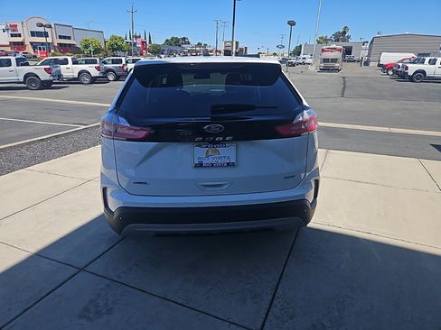 Used 2024 Ford Edge SEL AWD/4WD image 5