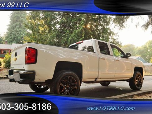 Used 2019 Chevrolet Silverado 1500 LT w/ All Star Edition AWD/4WD image 9
