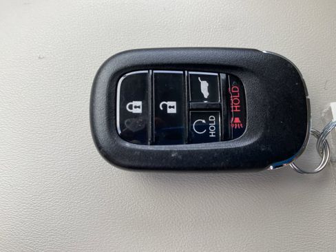 Used 2024 Honda HR-V EX-L image 36