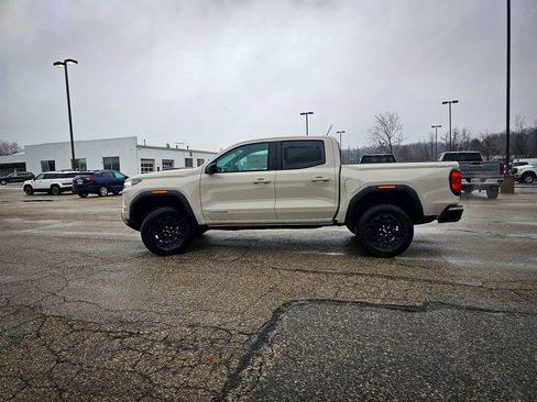 New 2026 GMC Canyon Elevation w/ Convenience Package image 7