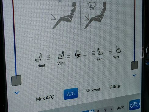 Used 2022 RAM 1500 Limited image 35