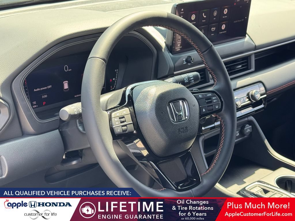 New 2026 Honda Pilot Sport image 8