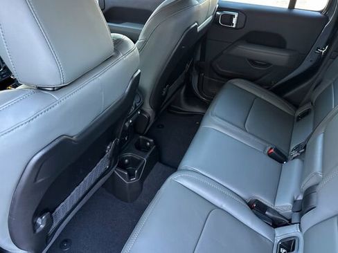 New 2026 Jeep Gladiator Mojave image 12