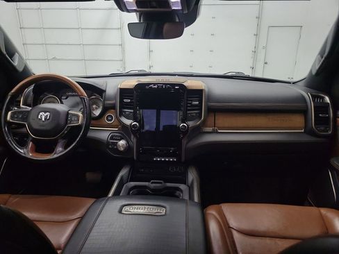 Used 2019 RAM 1500 Limited image 10