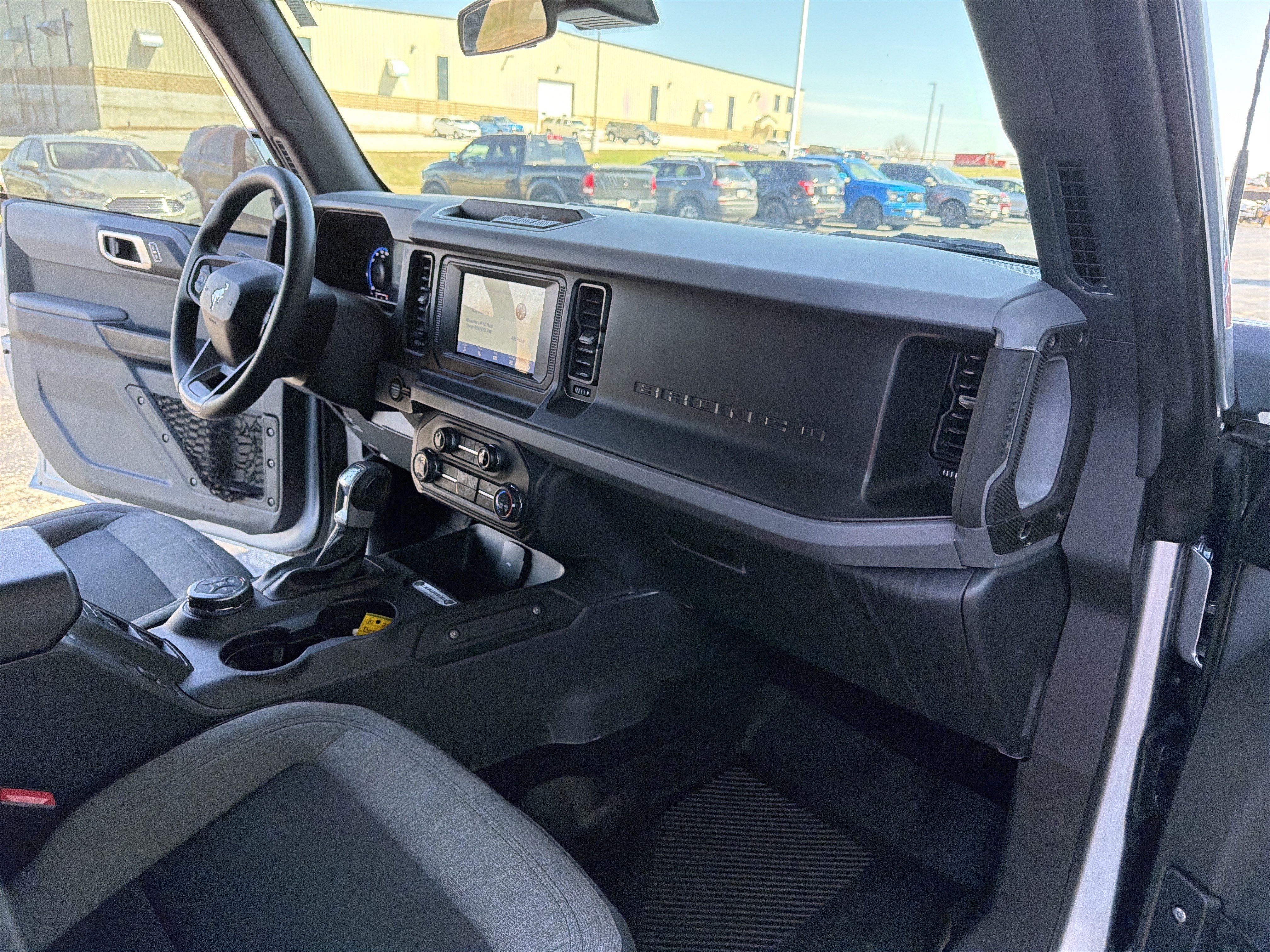 Used 2023 Ford Bronco 4-Door AWD/4WD image 29