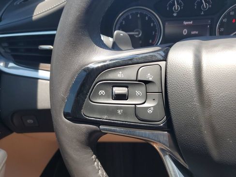 Used 2023 Buick Enclave Essence FWD image 21