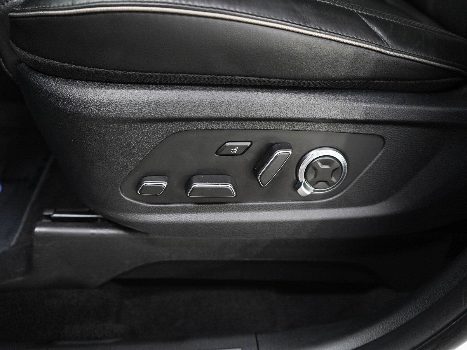 Used 2023 Hyundai Palisade Calligraphy FWD image 24