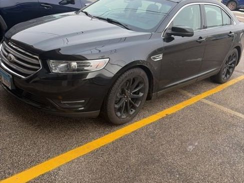 Used 2015 Ford Taurus SEL w/ Equipment Group 201A image 3