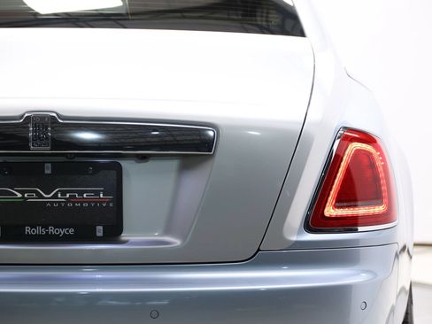Used 2017 Rolls-Royce Ghost RWD image 78