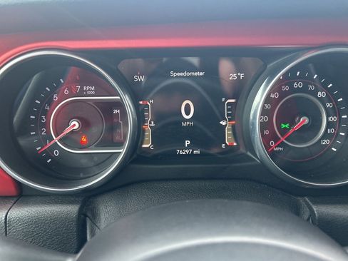 Certified 2018 Jeep Wrangler Unlimited Rubicon image 28