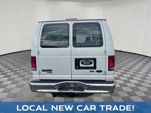 Used 2012 Ford E-250 and Econoline 250 w/ PWR Group RWD image 4