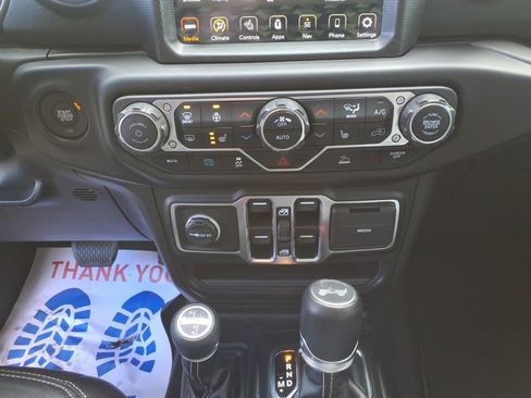 Used 2023 Jeep Wrangler Unlimited Sahara w/ Cold Weather Group image 25