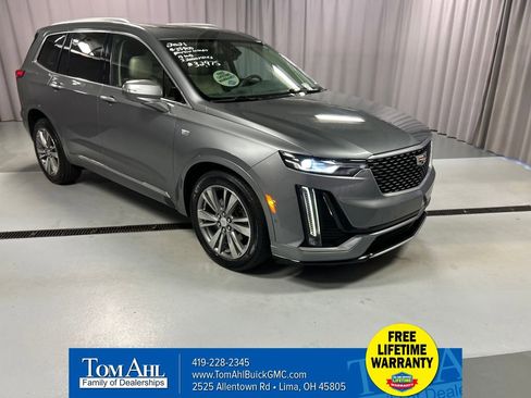 Used 2021 Cadillac XT6 Premium Luxury image 1