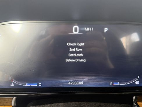 Used 2022 Jeep Grand Wagoneer Series III w/ Rear Seat Video Group 1 AWD/4WD image 21