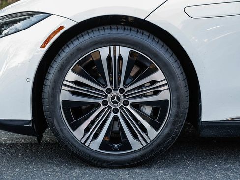 Certified 2023 Mercedes-Benz EQS 450+ Sedan image 9