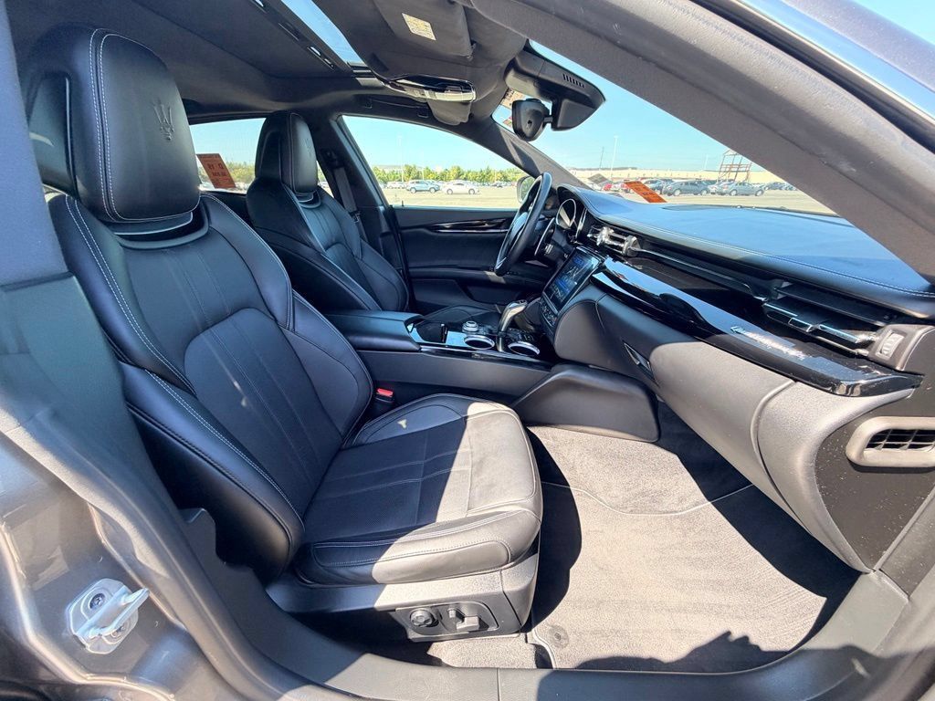 Used 2019 Maserati Quattroporte S GranSport Q4 AWD/4WD image 13