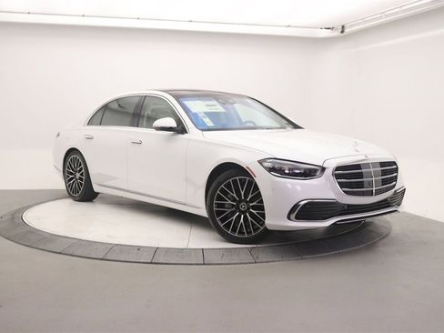 New 2026 Mercedes-Benz S 500 4MATIC image 16