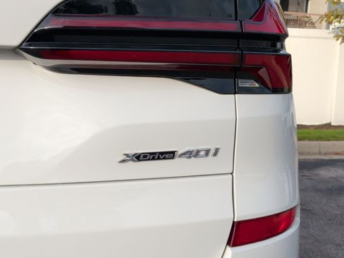 Used 2024 BMW X5 xDrive40i w/ M Sport Package AWD/4WD image 11