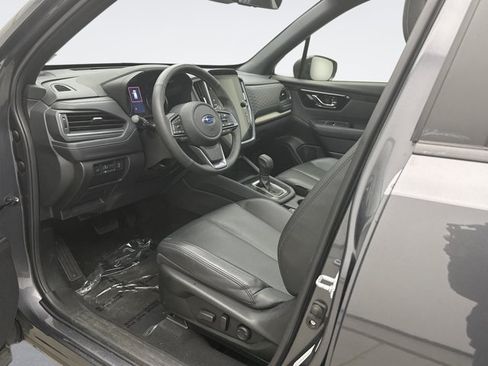 Used 2025 Subaru Forester Limited AWD/4WD image 10