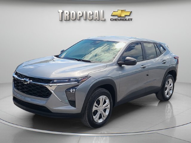 New 2026 Chevrolet Trax LS FWD image 1