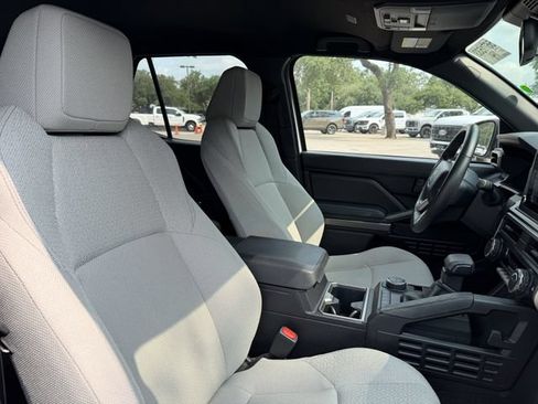 Used 2025 Toyota 4Runner SR5 RWD image 13