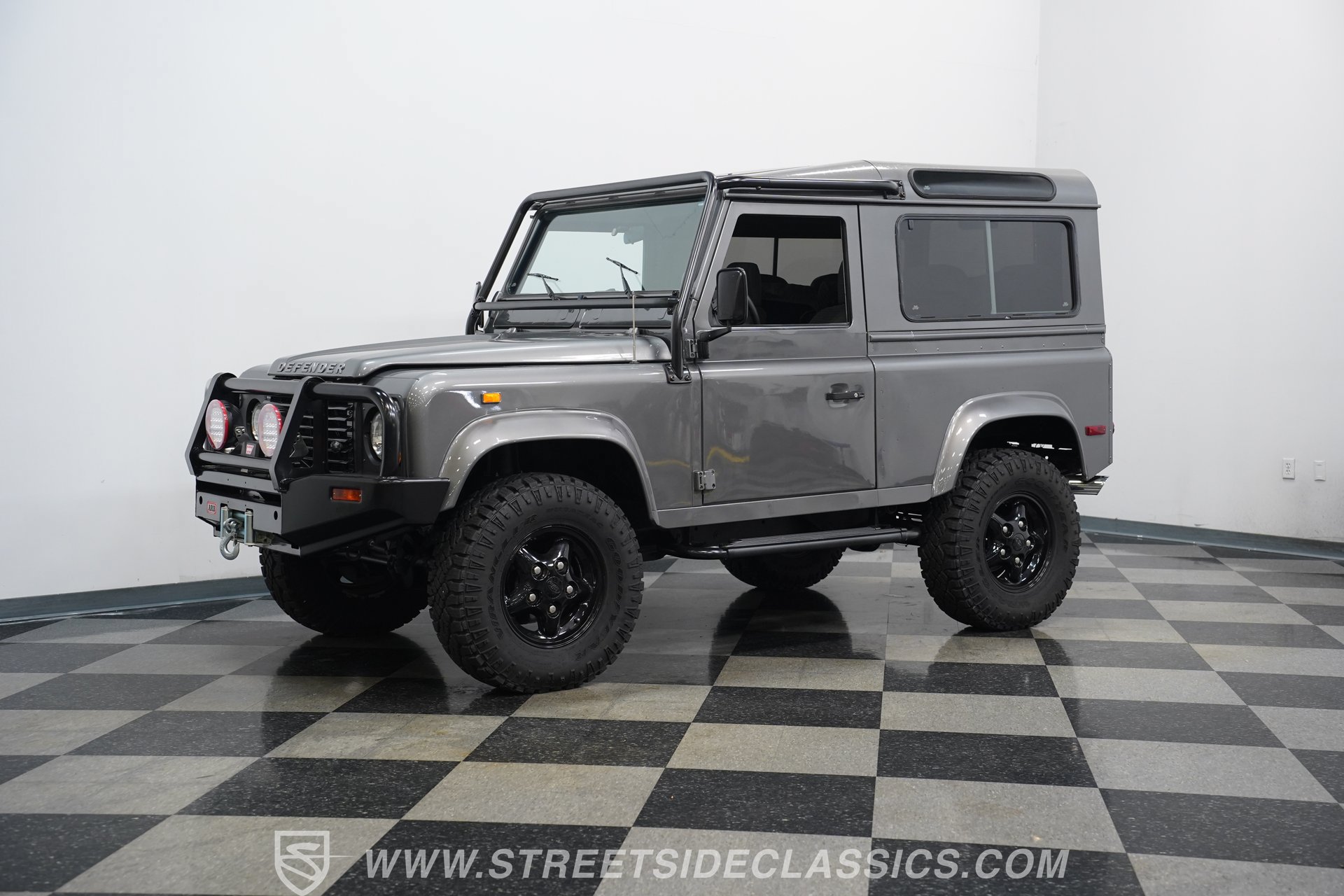 Used 1997 Land Rover Defender 90 AWD/4WD image 7