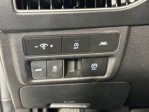 Used 2023 Hyundai Sonata SE image 19