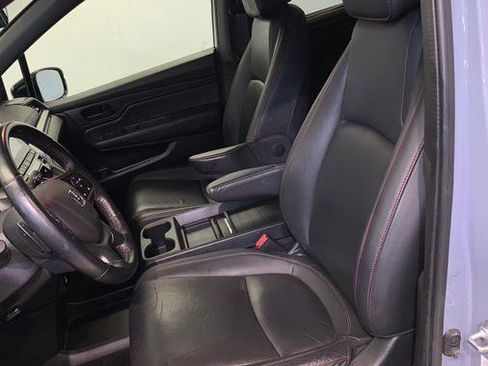 Used 2023 Honda Odyssey Sport image 17