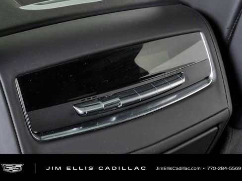 Certified 2025 Cadillac Escalade V AWD/4WD image 22