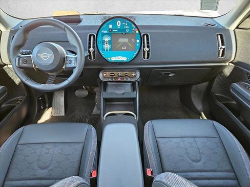 Certified 2025 MINI Cooper Countryman S image 18