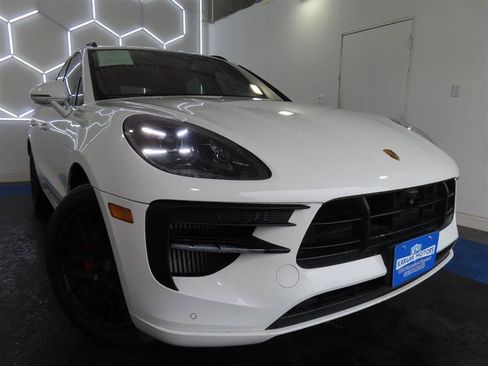 Used 2021 Porsche Macan GTS AWD/4WD image 2