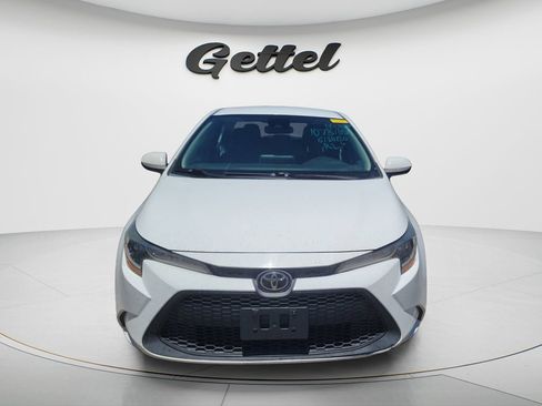 Used 2021 Toyota Corolla LE FWD image 4