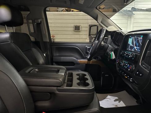 Used 2019 Chevrolet Silverado 3500 LTZ w/ Duramax Plus Package AWD/4WD image 26