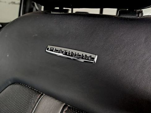 Certified 2021 Ford F250 Platinum w/ FX4 Off-Road Package image 17