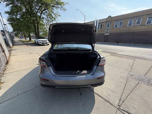 Used 2022 Nissan Maxima SL FWD image 22