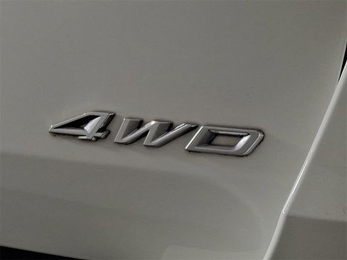 Used 2022 Ford Explorer ST-Line w/ Class IV Trailer Tow Package image 32